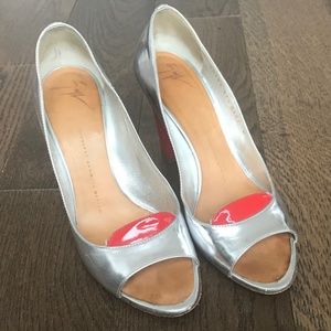 Giuseppe Zanotti  Vintage silver pumps size 37.5